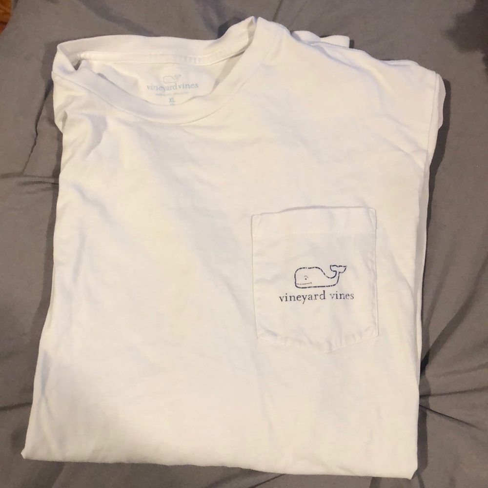 white vineyard vines long sleeve